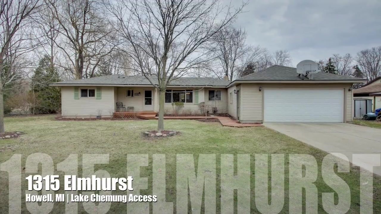 1315 Elmhurst, Howell, MI Lake Chemung Access